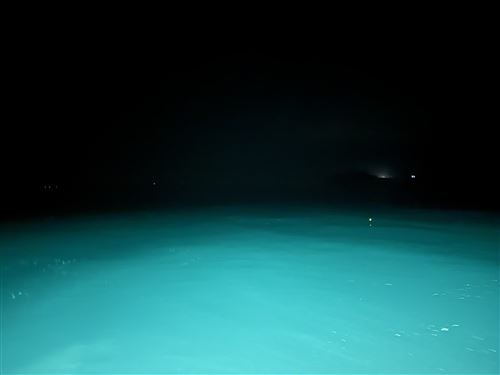 真夜中の海
