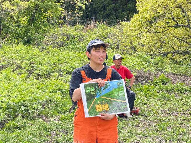 ③説明している田苗さん