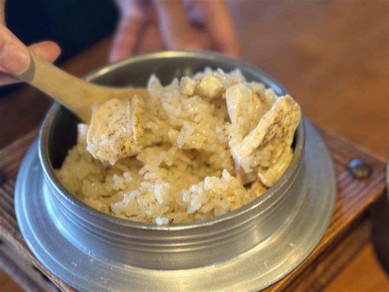 ⑱塩レモンの鶏釜めししゃもじ